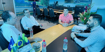 Deputado Pedro Fernandes trata sobre manutenção de estradas para União Bandeirantes no DER