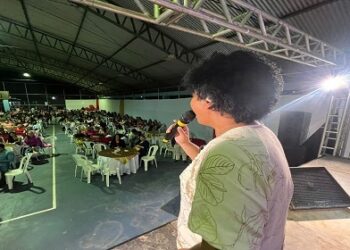 Deputada Sílvia Cristina participa da inauguração do barracão da feira em Parecis