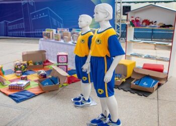 Prefeitura de Porto Velho garante kit escolar e uniforme para todos os alunos da rede municipal de ensino