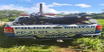 POLÍCIA MILITAR AGE RÁPIDO E RECUPERA MOTOCICLETA ROUBADA