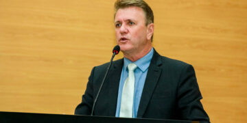 Deputado Luizinho Goebel se solidariza à greve dos servidores do DER e cobra ação do governo para a categoria