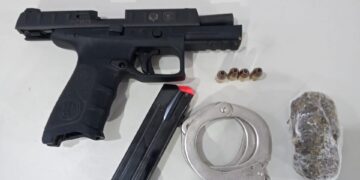 POLÍCIA MILITAR RECUPERA PISTOLA FURTADA