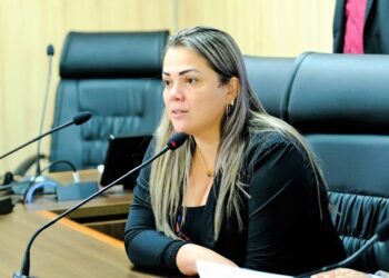 Cláudia de Jesus propõe convênio com o Hospital Santa Marcelina para acelerar cirurgias