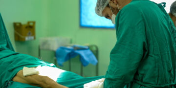 Pacientes serão atendidos com cirurgias de artroplastia de quadril pelo Governo de RO