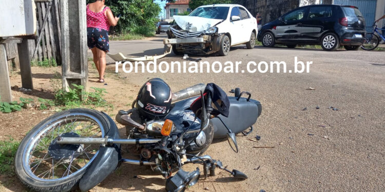Grave acidente de trânsito deixa motociclista com corte profundo no pé