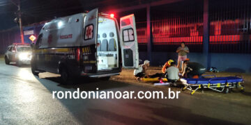 Motociclista perde o controle da motocicleta caí