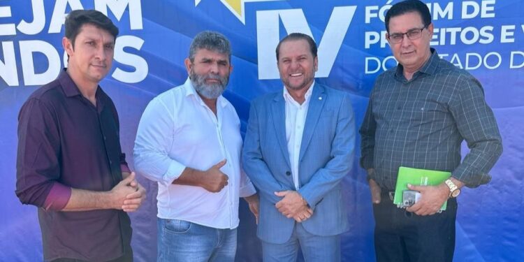 Cirone Deiró assegura R$ 1 milhão para recuperação de estradas em Santa Luzia D’Oeste