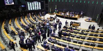 Câmara decide manter prisão preventiva do deputado Chiquinho Brazão