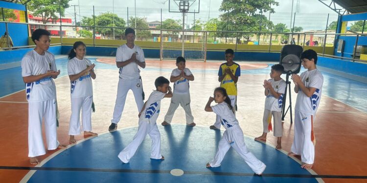 Capoeira transforma vidas de crianças e jovens do programa Talentos do Futuro