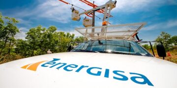 Oportunidade Única: Curso Gratuito de Formação de Eletricista de Redes de Distribuição em Rondônia