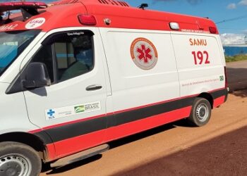 Em frente da residência homem é morto a tiros