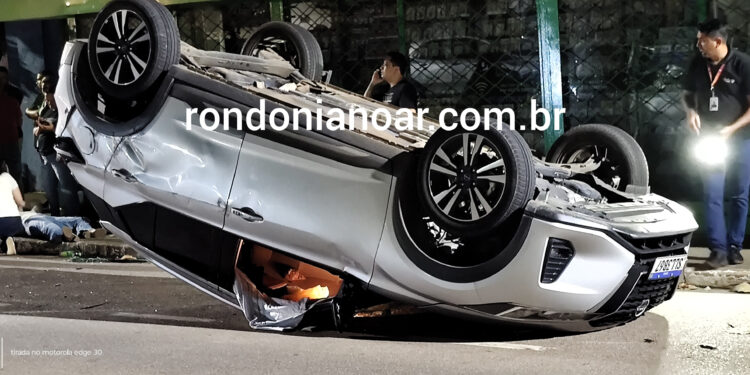 Capotamento: Acidente de trânsito no centro de PVH