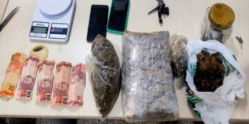 PONTO DE VENDA DE DROGAS É DESARTICULADO PELA PM NO BAIRRO PRESIDENCIAL