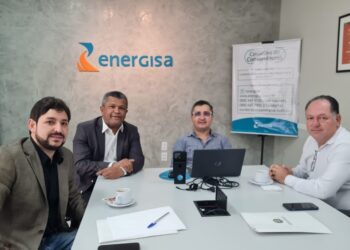 Pedro Fernandes recebe resposta da Energisa sobre melhorias na energia elétrica de Ariquemes