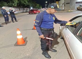 LEI SECA  “Paz no trânsito começa por você” é reforçada com ações da Lei Seca realizadas pelo Detran-RO