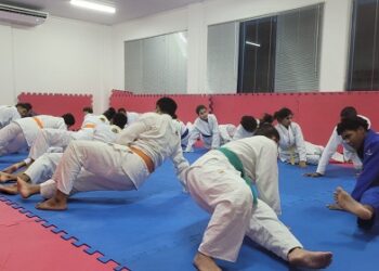 ESPORTE: Equipe de judô do Programa Talentos do Futuro se prepara para campeonato estadual