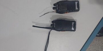 POLÍCIA MILITAR PRENDE ADOLESCENTE POR FURTO COM RÁDIO HT