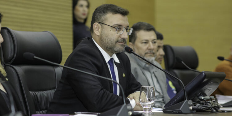 Assembleia Legislativa debate regularização fundiária da Vila São João em audiência pública