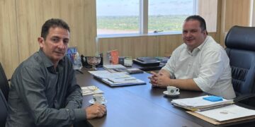 Deputado Luís do Hospital confirma apoio aos agricultores de Jaru