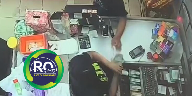 VEJA O VÍDEO: Criminoso rende atendente durante roubo na capital e leva mil reais