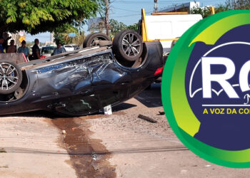 VEJA O VÍDEO:  Grave acidente de trânsito envolvendo três veículo e um acabar capotado