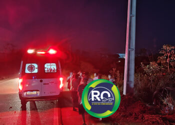 Motorista perdeu o controle do veículo e atingiu poste de energia