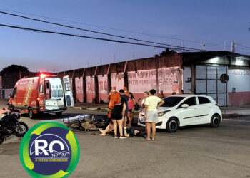 Acidente: Duas mulheres em motocicleta são socorridas para hospital