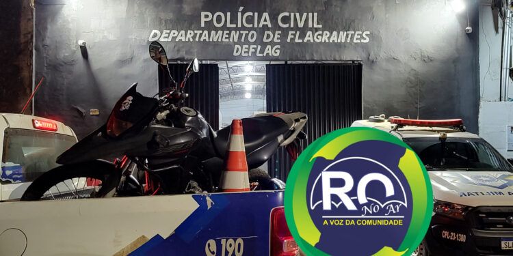 CASAL: Grave acidente deixa uma mulher ferida e piloto da moto preso