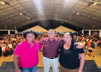 Sílvia Cristina participa das festividades de emancipação em São Felipe do Oeste, Parecis e Nova União