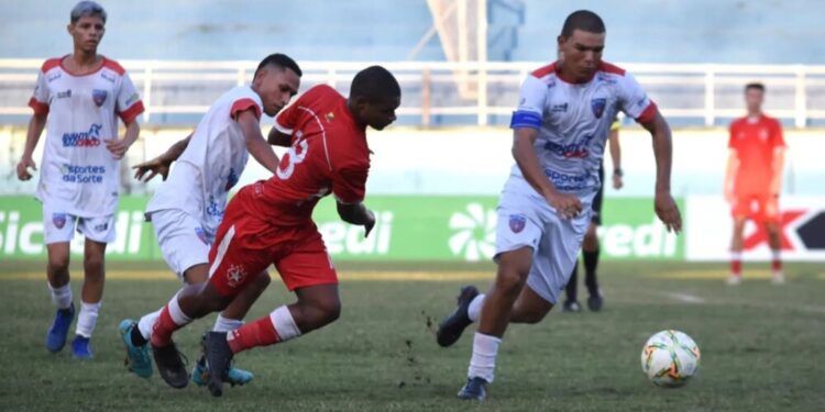 Falta poucos minutos: Rio Branco enfrenta Porto Velho fora de casa em disputa pelo G-4 da neste sábado