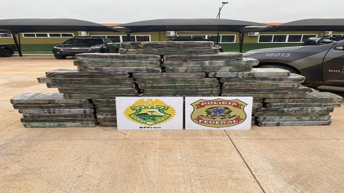 PF e BPFRON apreendem mais de 400 kg de maconha em Guaíra/PR