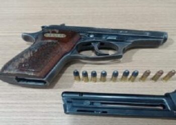 HOMEM É PRESO POR PORTE ILEGAL DE ARMA DE FOGO