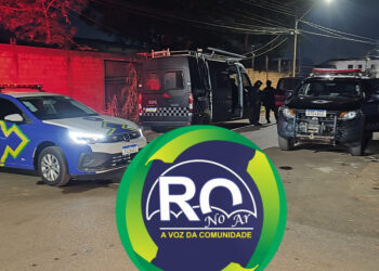 VEJA O VÍDEO: Mulher fugiu de dentro da residência após homem atirar várias vezes e o BOPE inicia negociação