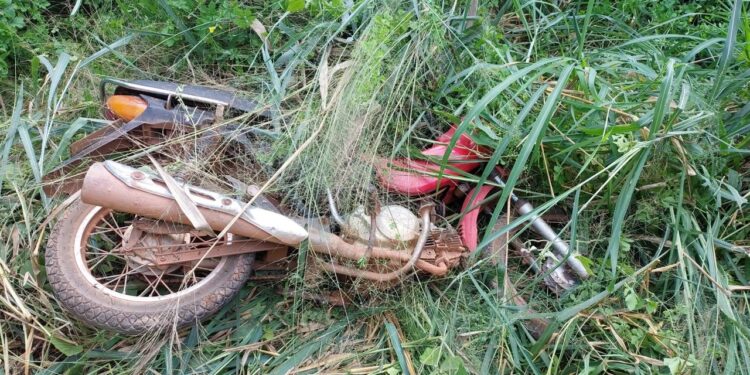 POLÍCIA MILITAR RECUPERA MOTOCICLETA FURTADA
