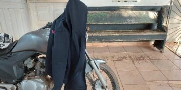 POLÍCIA MILITAR RECUPERA MOTOCICLETRA FURTADA
