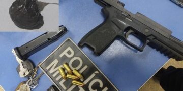 AÇÃO DA POLÍCIA MILITAR APREENDE ARMA DE FOGO E DROGAS
