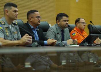 Jesuíno Boabaid preside audiência de Instrução Legislativa para discutir tabela salarial da segurança pública