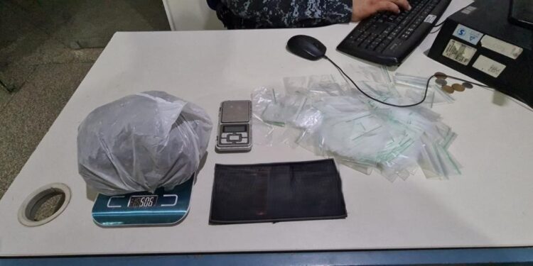 Polícia Militar de Ariquemes desmantela ponto de comércio de drogas e recupera joias furtadas