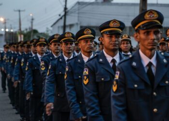 Estado deve usar critérios objetivos para promoções de militares