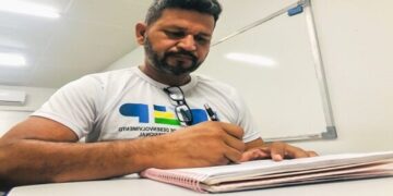 Educação profissional motiva alunos a voltarem à sala de aula