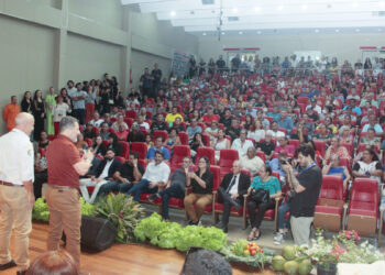 Entrega de títulos definitivos pelo governo de RO marca novo ciclo de progresso para famílias chacareiras, em Porto Velho