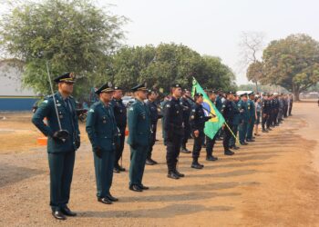 7º BPM realiza formatura alusiva ao Dia do Soldado e promoção de policiais