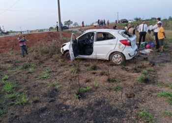 Criança de 9 anos morre e familiares ficam feridos em acidente na BR-364