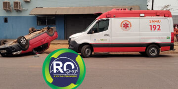 VEJA O VÍDEO: Veículo capotou deixando vítimas feridas