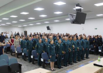 4º BPM REALIZA FORMATURA ALUSIVA AO DIA DO SOLDADO E CELEBRA PROMOÇÕES DE POLICIAS MILITARES