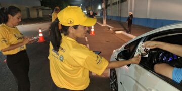 Para prevenir sinistros no trânsito, Detran-RO intensifica campanhas educativas em escolas, bares e ruas