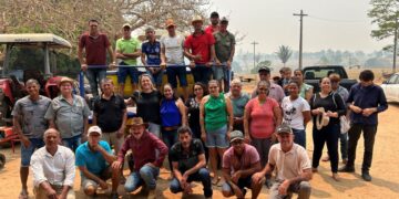 Associação rural de Urupá recebe equipamentos agrícolas da deputada Cláudia de Jesus