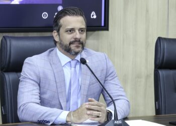Projeto de lei propõe regulamentar Inteligência Artificial na administração pública