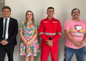Cláudia de Jesus debate legalização dos bombeiros civis para combater queimadas