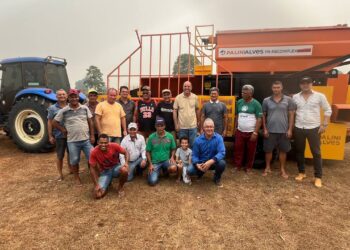 Ismael Crispin entrega implemento agrícola e reforça apoio à agricultura familiar em São Miguel do Guaporé